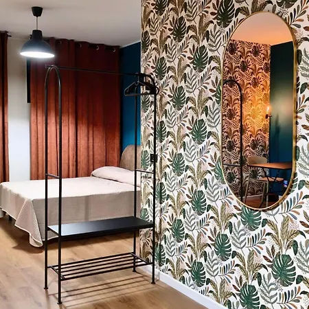 Menouno Apartamento *