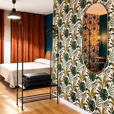 Apartamento Menouno - Di Design Con Parcheggio Facile Ideale Per Coppie E Lavoro *